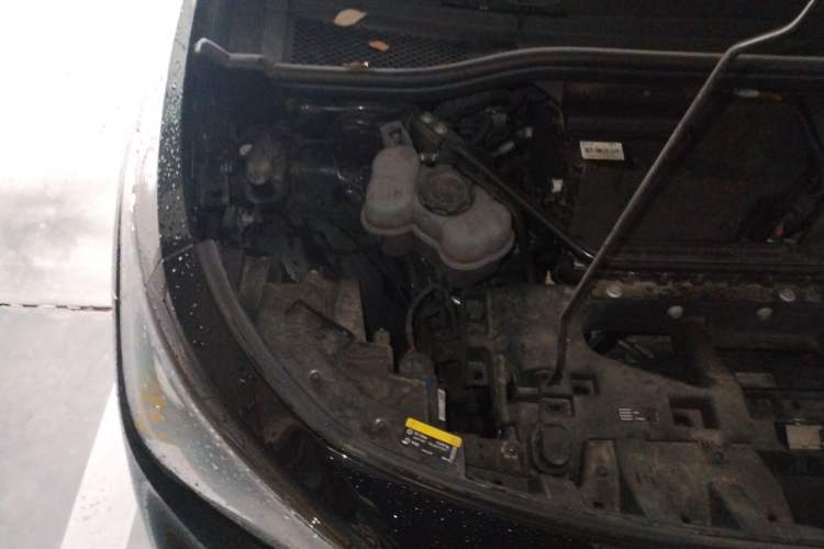 Used Volkswagen ID.4 X 2023 Ultra-Intelligent Long-Range Version Engine Bay Right