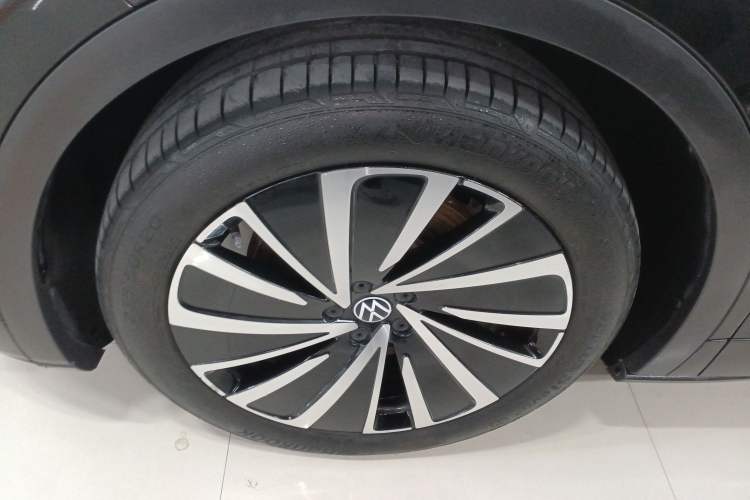 Used Volkswagen ID.4 X 2023 Ultra-Intelligent Long-Range Version Exterior 4