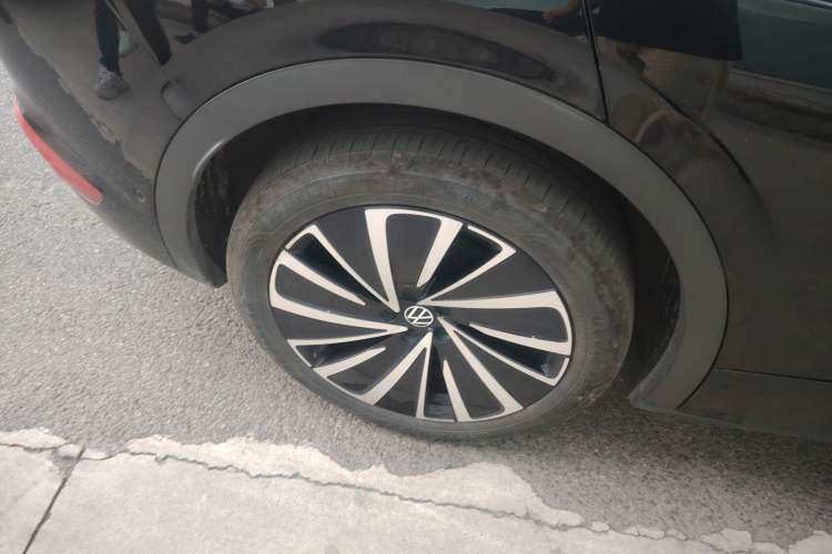 Used Volkswagen ID.4 X 2023 Ultra-Intelligent Long-Range Version Exterior 8
