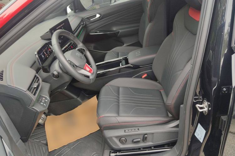Used Volkswagen ID.4 X 2023 Ultra-Intelligent Long-Range Version Left Front Seat