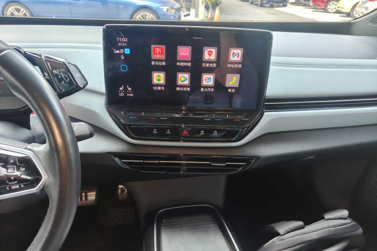 Used Volkswagen ID.4 X 2023 Smart Enjoyment Long-Range Version Audio And AC Panel