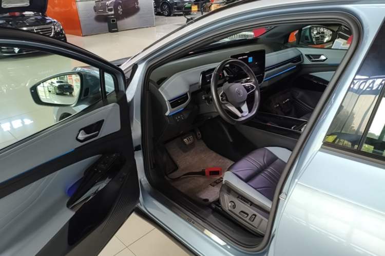 Used Volkswagen ID.4 X 2023 Ultra-Intelligent Long-Range Version Driver Seat