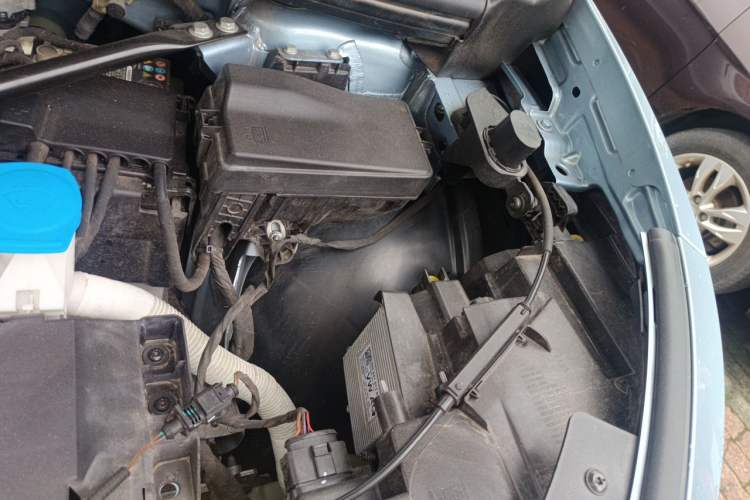 Used Volkswagen ID.4 X 2023 Pure Long-Range Version Engine Bay Left