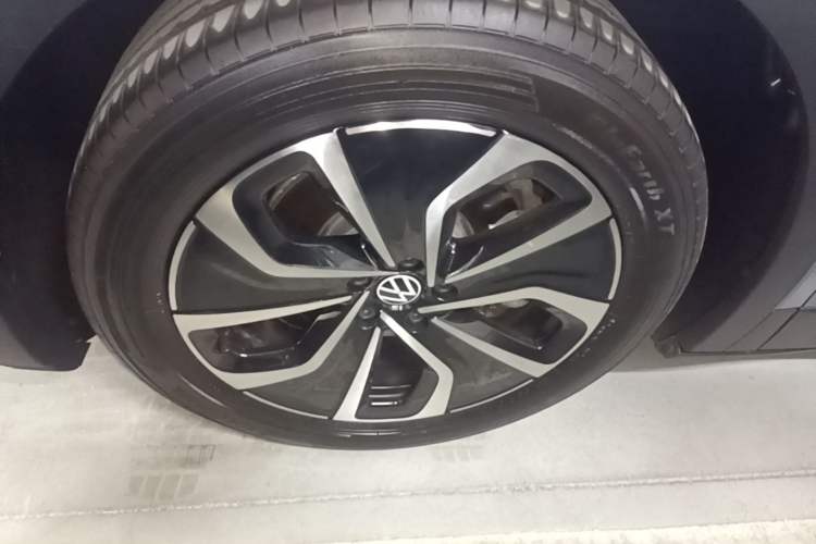 Used Volkswagen ID.4 X 2023 Upgraded Model Pure Intelligent Enjoyment Version Exterior 4
