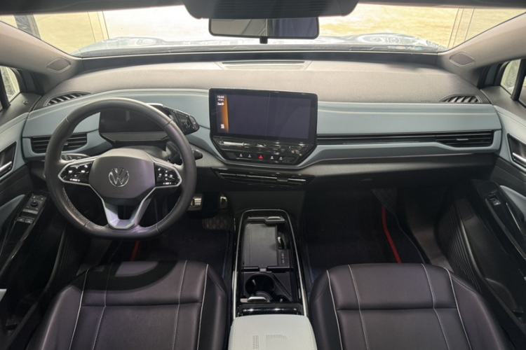 Used Volkswagen ID.4 X 2023 Pure Smart Edition Interior 1