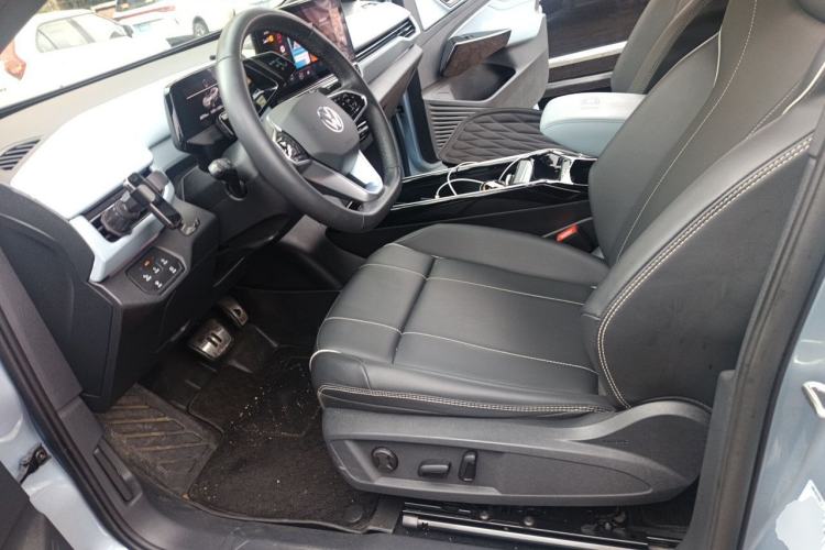Used Volkswagen ID.4 X 2023 Pure Long-Range Version Left Front Seat