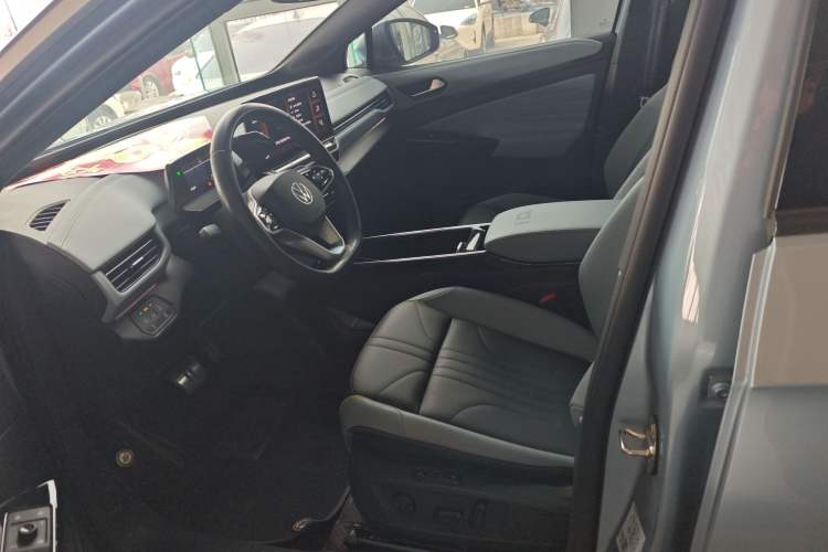 Used Volkswagen ID.4 X 2023 Ultra-Intelligent Long-Range Version Left Front Seat