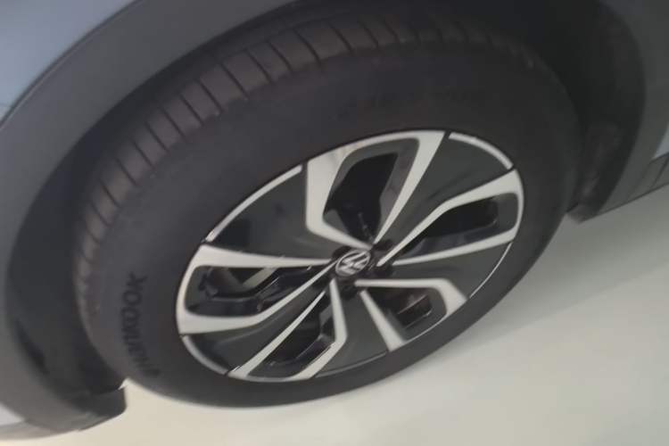 Used Volkswagen ID.4 X 2023 Upgraded Model Pure Intelligent Enjoyment Version Left Front Wheel Hub