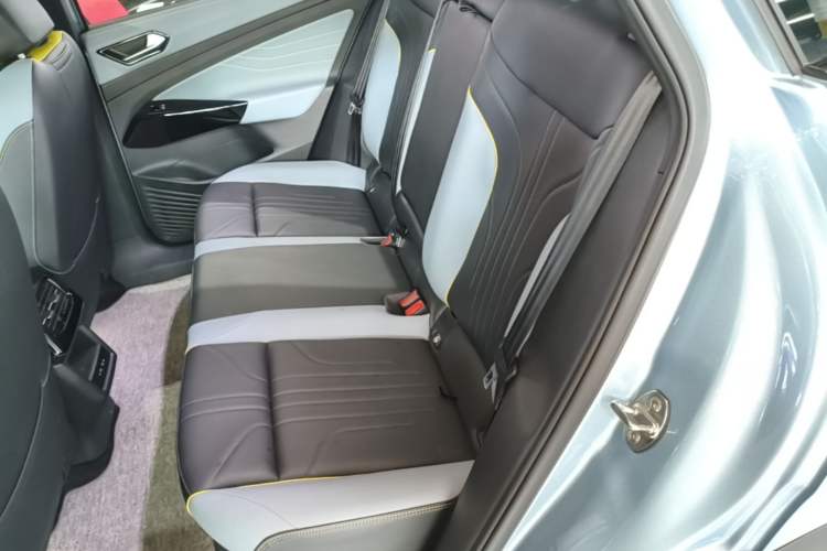 Used Volkswagen ID.4 X 2023 Ultra-Intelligent Long-Range Version Left Rear Seat