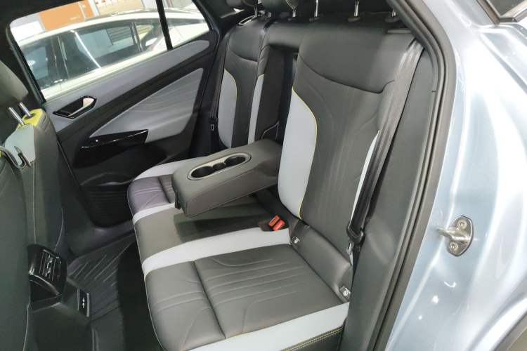 Used Volkswagen ID.4 X 2023 Ultra-Intelligent Long-Range Version Left Rear Seat