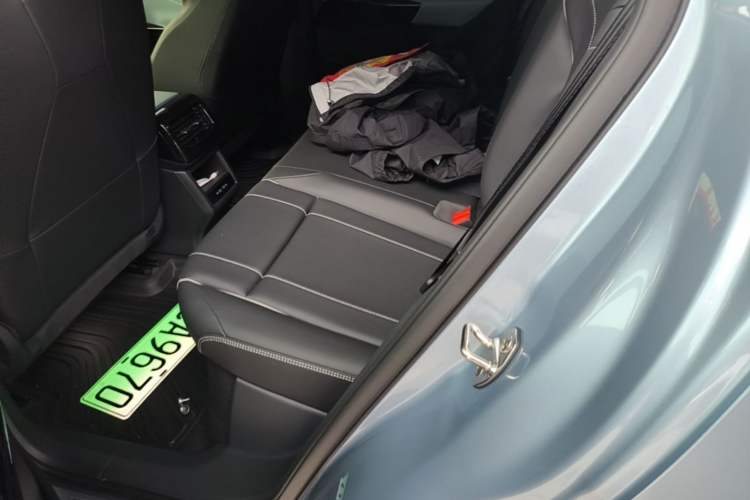 Used Volkswagen ID.4 X 2023 Pure Smart Edition Left Rear Seat