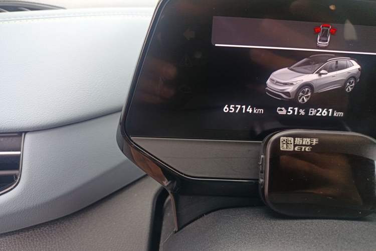 Used Volkswagen ID.4 X 2023 Pure Long-Range Version Odometer Close Up