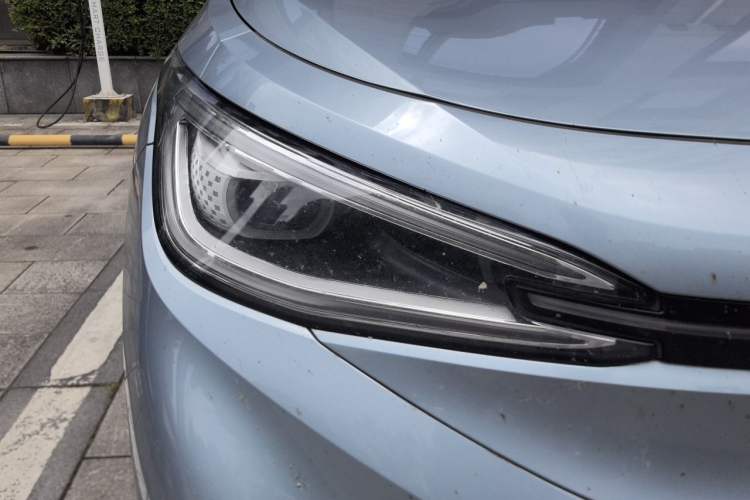 Used Volkswagen ID.4 X 2023 Upgraded Model Ultra-Long Range Version Right Front Headlight