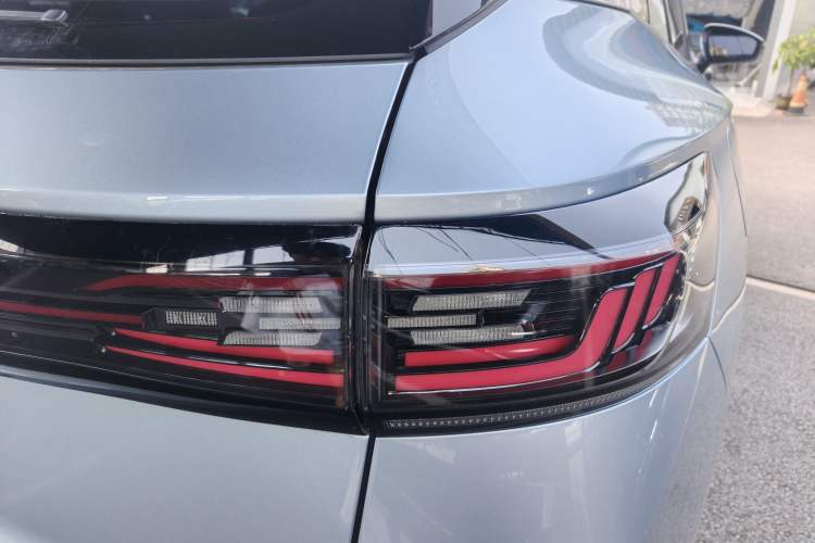 Used Volkswagen ID.4 X 2023 Smart Enjoyment Long-Range Version Right Rear Taillight
