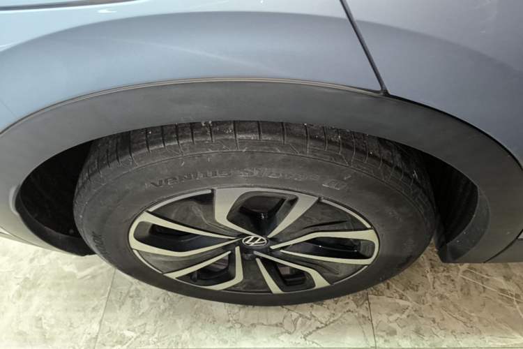 Used Volkswagen ID.4 X 2023 Upgraded Model Pure Intelligent Enjoyment Version Right Rear Wheel Hub
