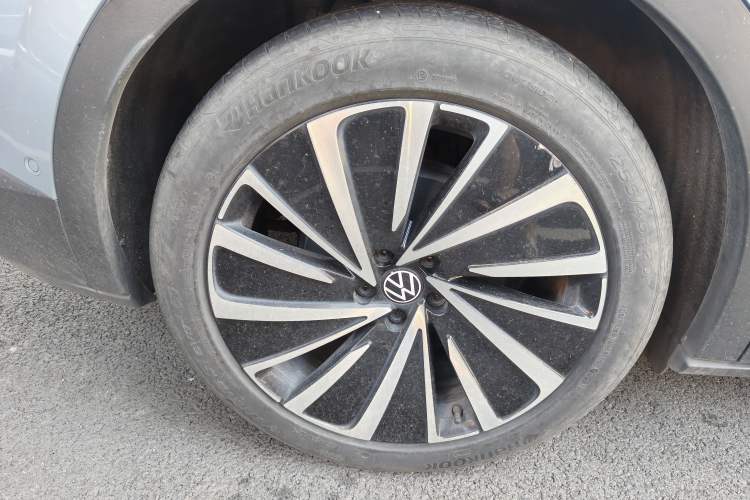 Used Volkswagen ID.4 X 2023 Smart Enjoyment Long-Range Version Right Rear Wheel Hub
