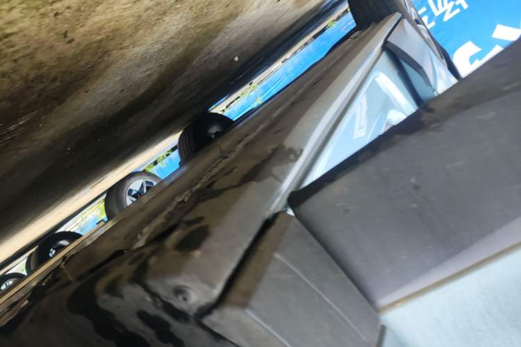 Used Volkswagen ID.4 X 2023 Pure Smart Edition Right Side Sill