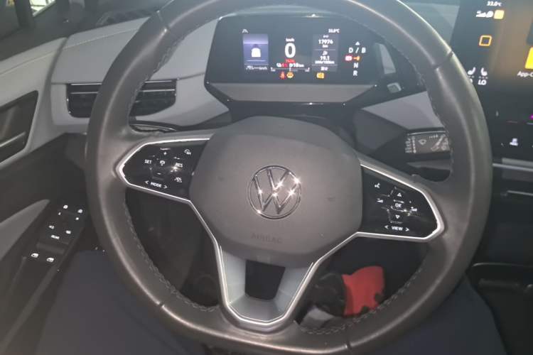 Used Volkswagen ID.4 X 2023 Upgraded Model Pure Intelligent Enjoyment Version Steering Wheel