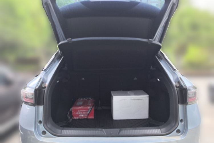 Used Volkswagen ID.4 X 2023 Upgraded Model Ultra-Long Range Version Trunk