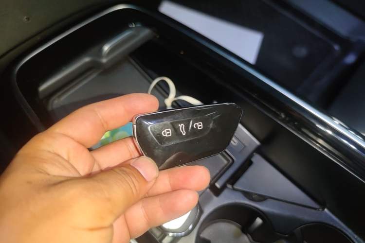 Used Volkswagen ID.4 X 2023 Pure Smart Edition Vehicle Key