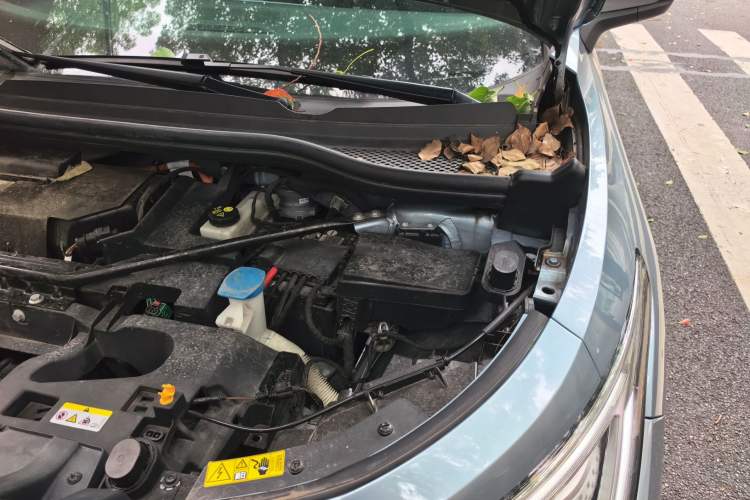 Used Volkswagen ID.4 X 2023 Upgraded Model Pure Long-Range Version Engine Bay Left
