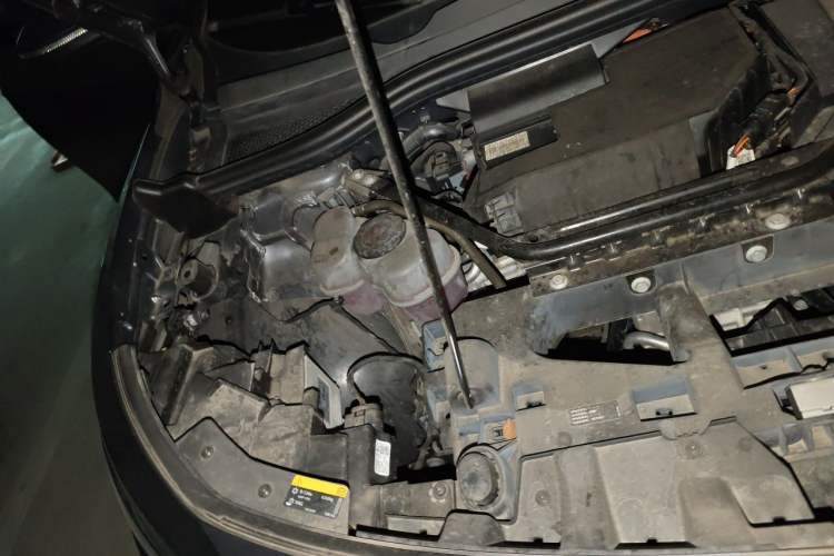 Used Volkswagen ID.4 X 2023 Pure Smart Edition Engine Bay Right