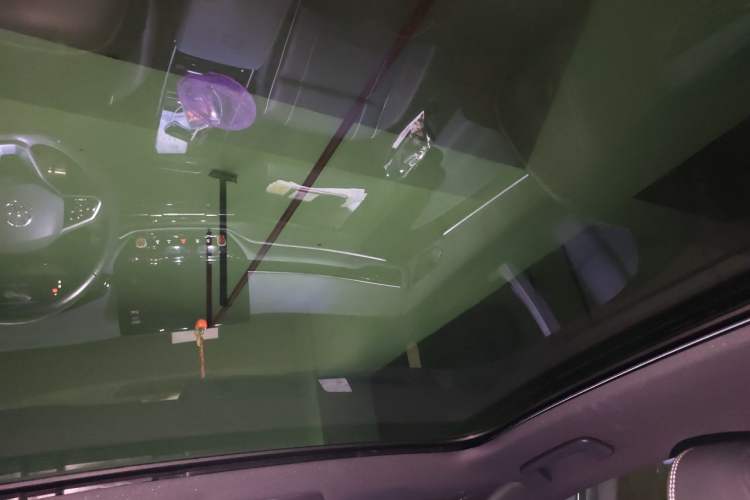 Used Volkswagen ID.4 X 2023 Pure Smart Edition Headliner