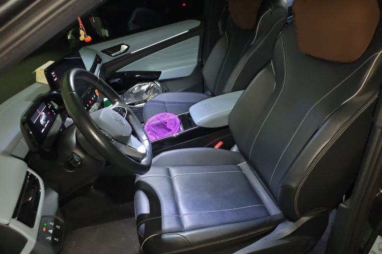 Used Volkswagen ID.4 X 2023 Pure Smart Edition Left Front Seat