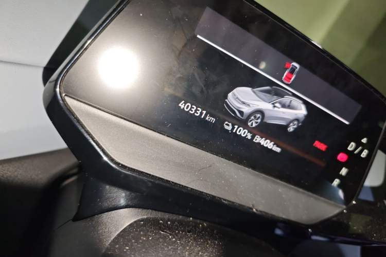 Used Volkswagen ID.4 X 2023 Pure Smart Edition Odometer Close Up