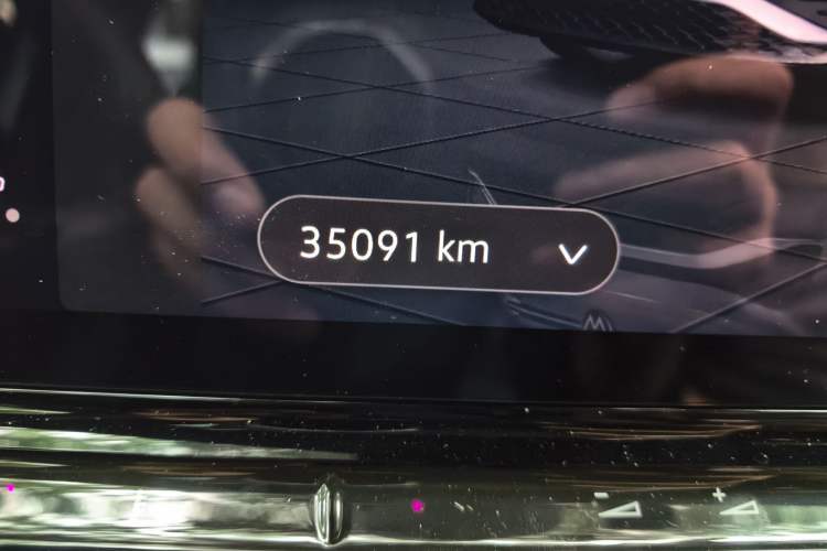 Used Volkswagen ID.4 X 2023 Upgraded Model Pure Long-Range Version Odometer Close Up
