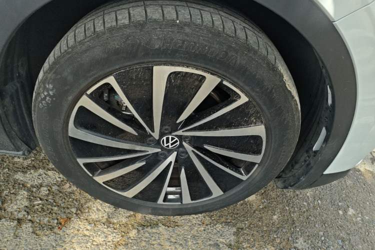 Used Volkswagen ID.4 X 2023 Upgraded Model Pure Long-Range Version Right Front Wheel Hub
