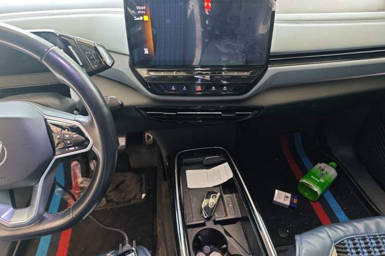 Used Volkswagen ID.4 X 2023 Pure Smart Edition Audio And AC Panel