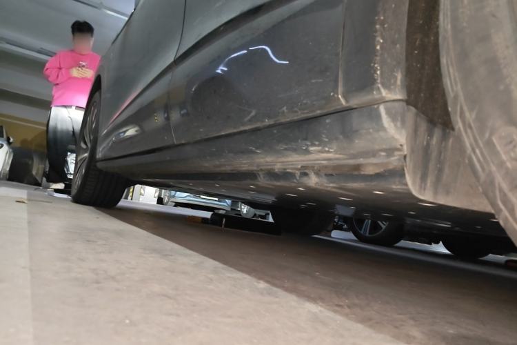 Used Volkswagen ID.4 X 2023 Ultra-Intelligent Long-Range Version Chassis Rear Left
