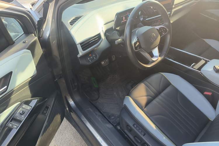 Used Volkswagen ID.4 X 2023 Ultra-Intelligent Long-Range Version Driver Seat