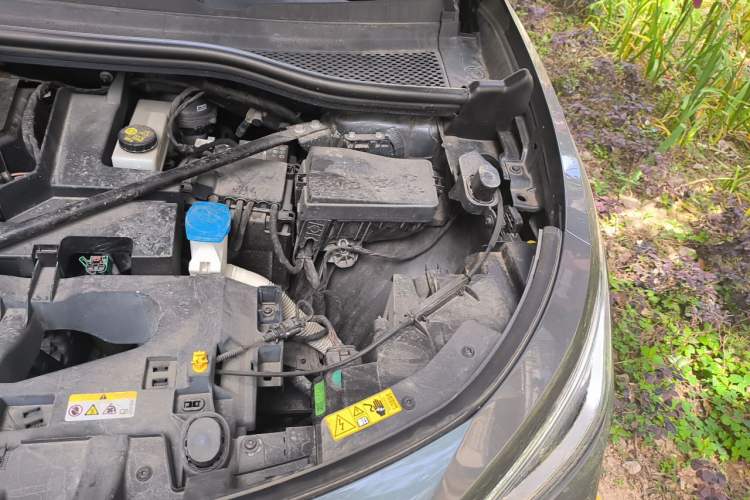 Used Volkswagen ID.4 X 2023 Pure Smart Edition Engine Bay Left