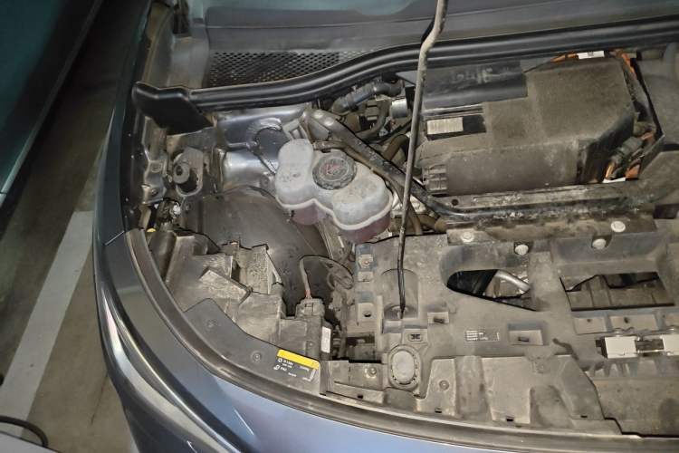 Used Volkswagen ID.4 X 2023 Ultra-Intelligent Long-Range Version Engine Bay Right