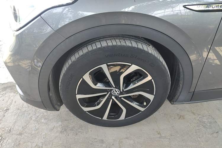 Used Volkswagen ID.4 X 2023 Pure Smart Edition Exterior 4
