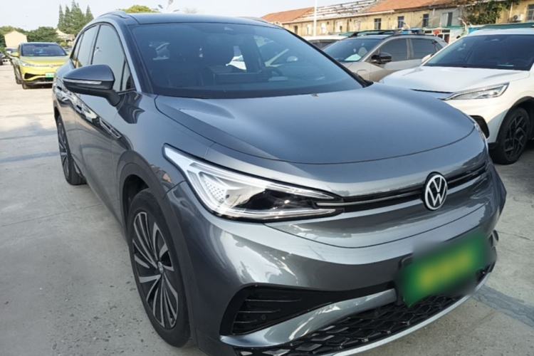 Used Volkswagen ID.4 X 2023 Ultra-Intelligent Long-Range Version Front Right 45 Deg