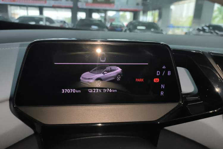 Used Volkswagen ID.4 X 2023 Pure Smart Edition Instrument Cluster