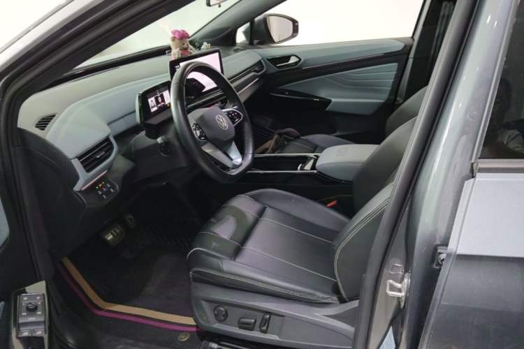 Used Volkswagen ID.4 X 2023 Upgraded Model Pure Long-Range Version Left Front Seat