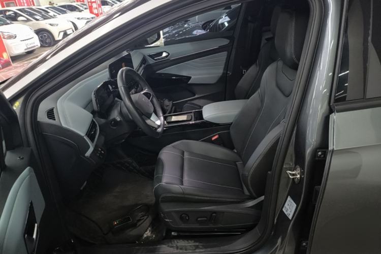 Used Volkswagen ID.4 X 2023 Pure Smart Edition Left Front Seat