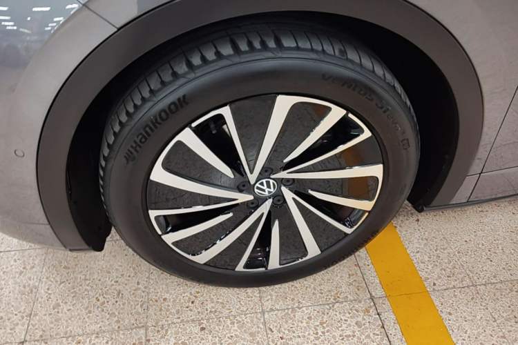 Used Volkswagen ID.4 X 2023 Upgraded Model Ultra-Long Range Version Left Front Wheel Hub