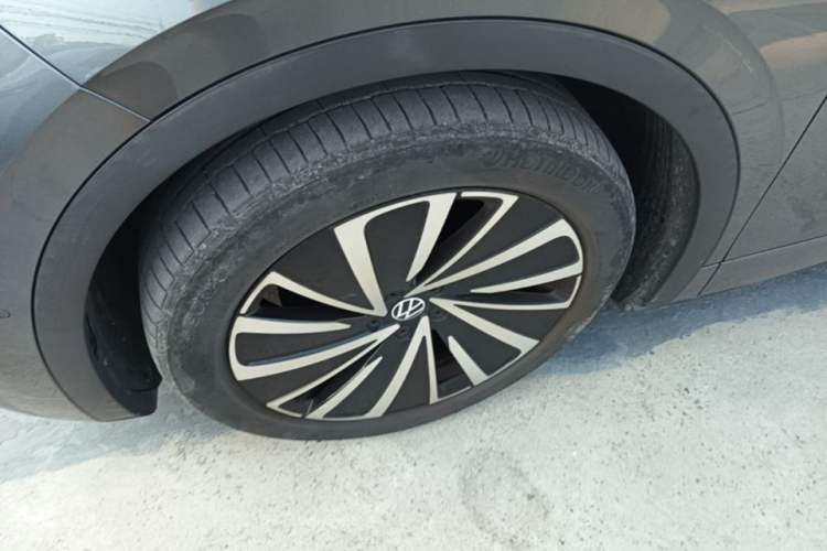 Used Volkswagen ID.4 X 2023 Ultra-Intelligent Long-Range Version Left Front Wheel Hub
