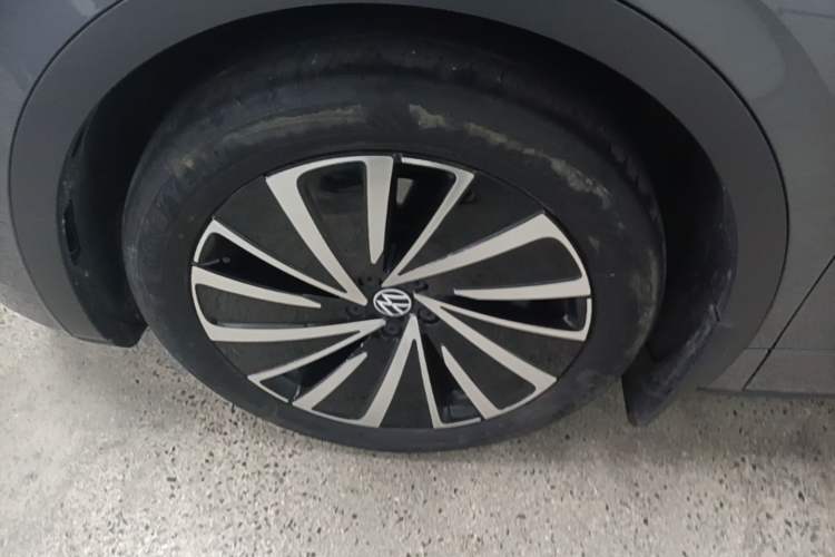 Used Volkswagen ID.4 X 2023 Upgraded Model Ultra-Long Range Version Left Front Wheel Hub