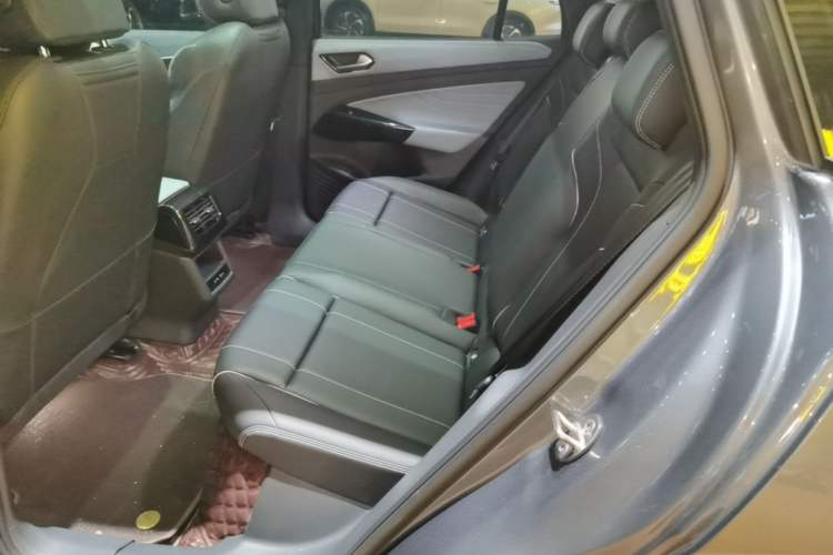 Used Volkswagen ID.4 X 2023 Pure Smart Edition Left Rear Seat