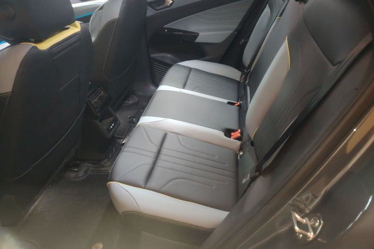 Used Volkswagen ID.4 X 2023 Upgraded Model Smart Enjoyment Long-Range Version Left Rear Seat