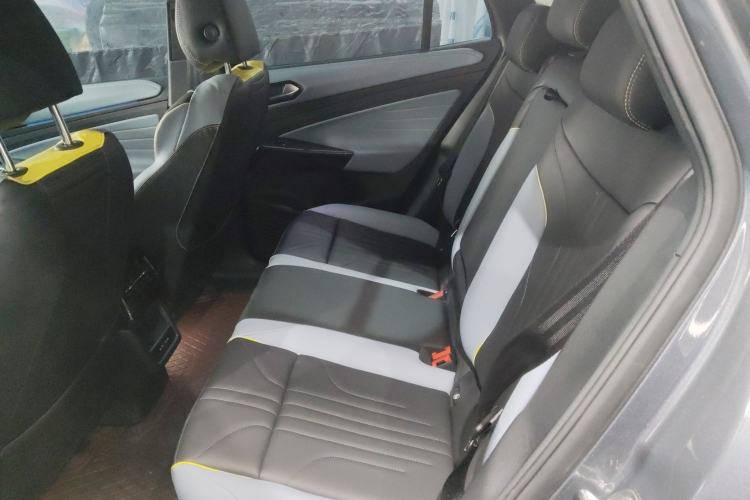 Used Volkswagen ID.4 X 2023 Pure Long-Range Version Left Rear Seat