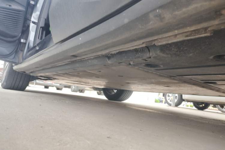 Used Volkswagen ID.4 X 2023 Pure Smart Edition Left Side Sill