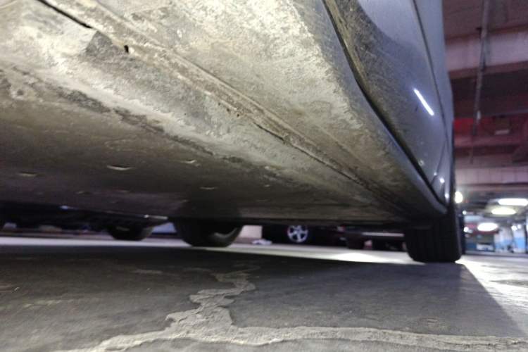 Used Volkswagen ID.4 X 2023 Upgraded Model Ultra-Long Range Version Left Side Sill
