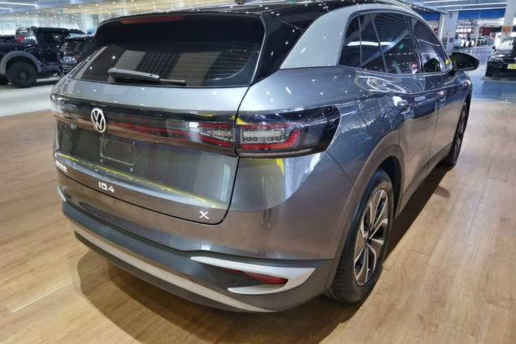 Used Volkswagen ID.4 X 2023 Pure Smart Edition Rear Right 45 Deg